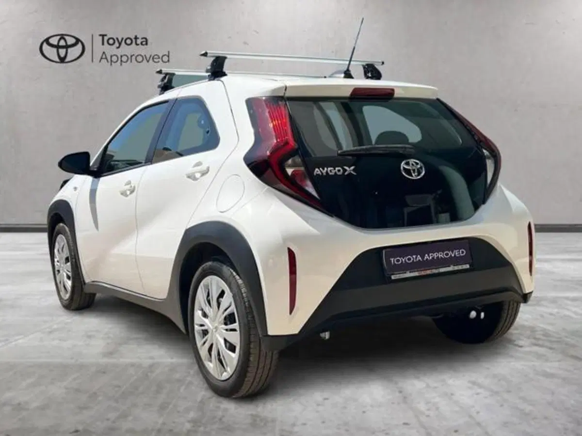 Toyota Aygo X usata a Sassari (5)