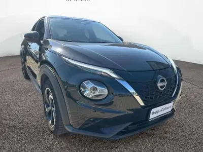 Nissan Juke 1.6 hev N-Connecta del 2023 usata a Empoli