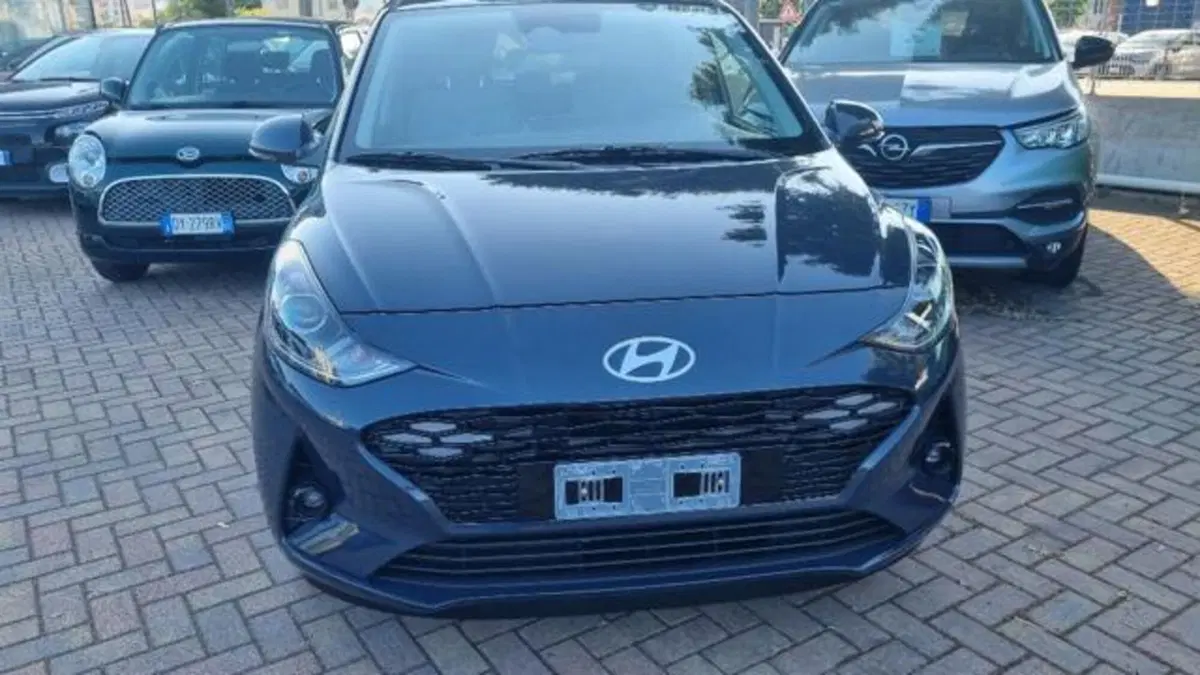 Hyundai i10 nuova a Savona