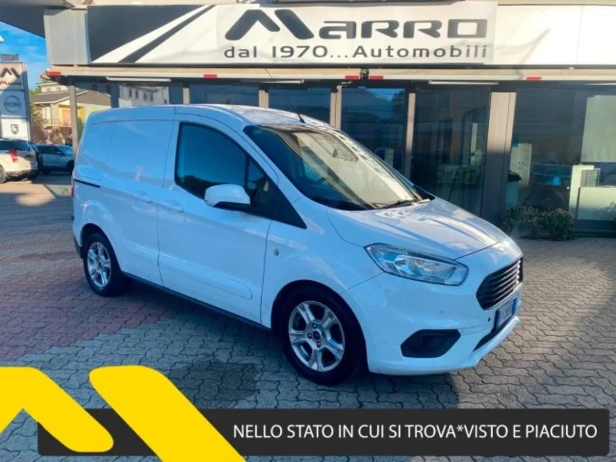 Ford Transit Courier usata a Cuneo