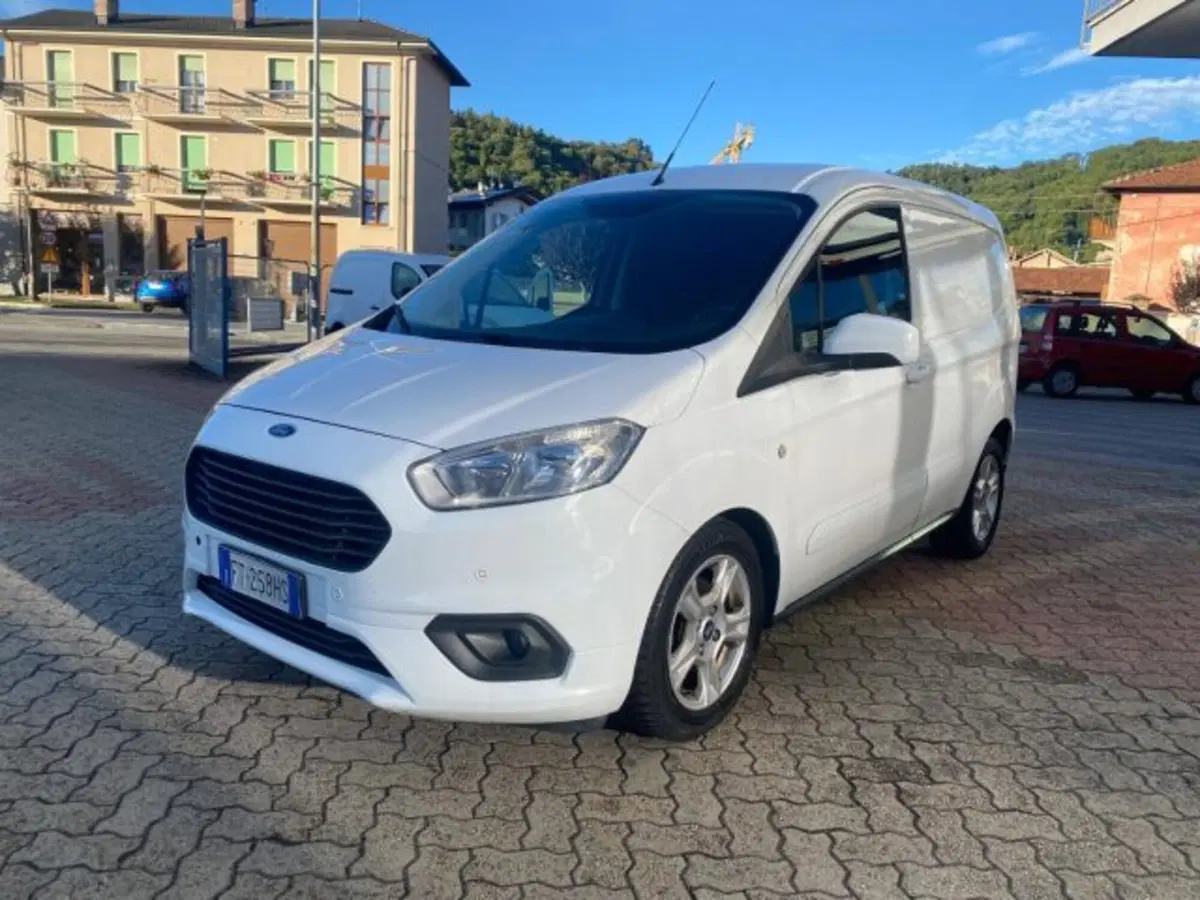 Ford Transit Courier usata a Cuneo (2)