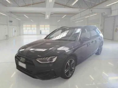 Audi A4 Avant 45 2.0 tfsi mhev Business quattro 265cv s-tronic del 2022 usata a Castenaso