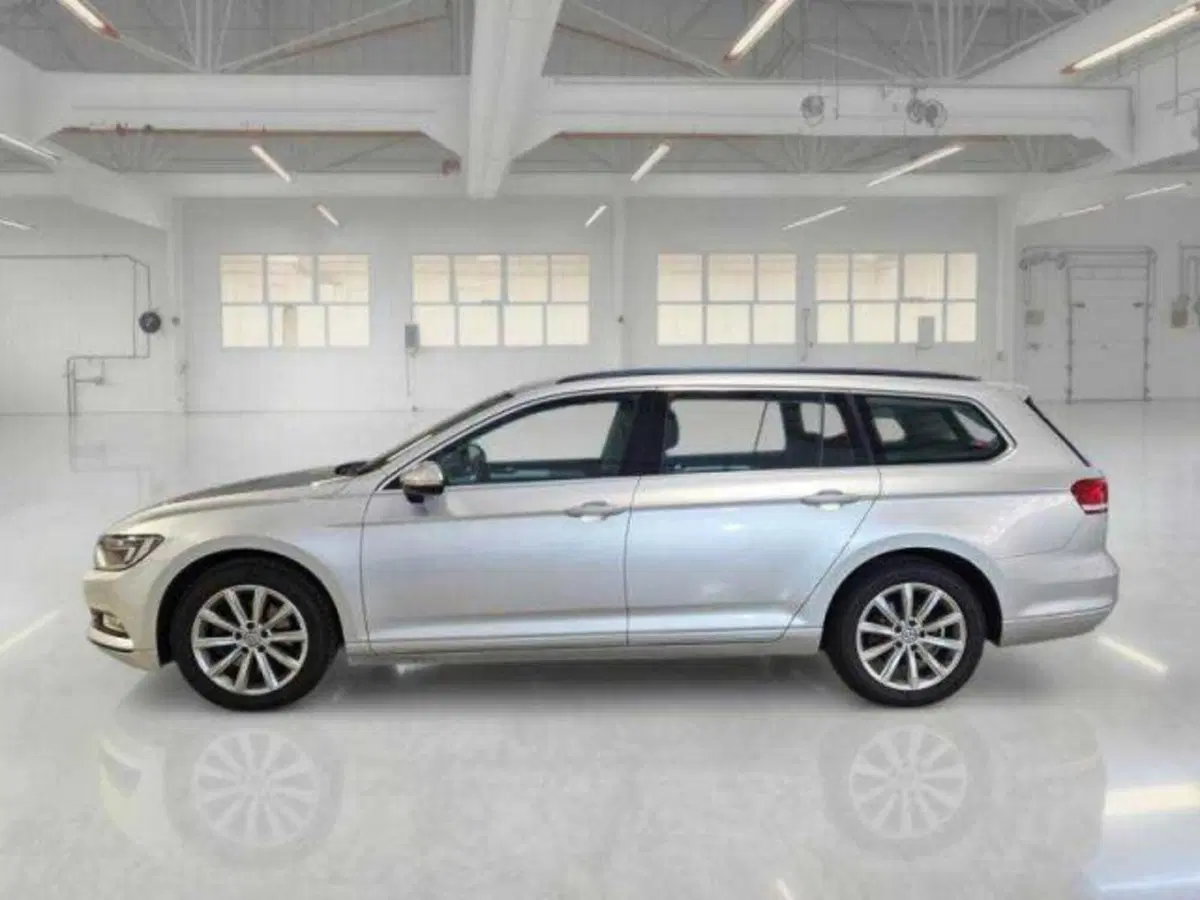 Volkswagen Passat Variant usata a Bologna (7)