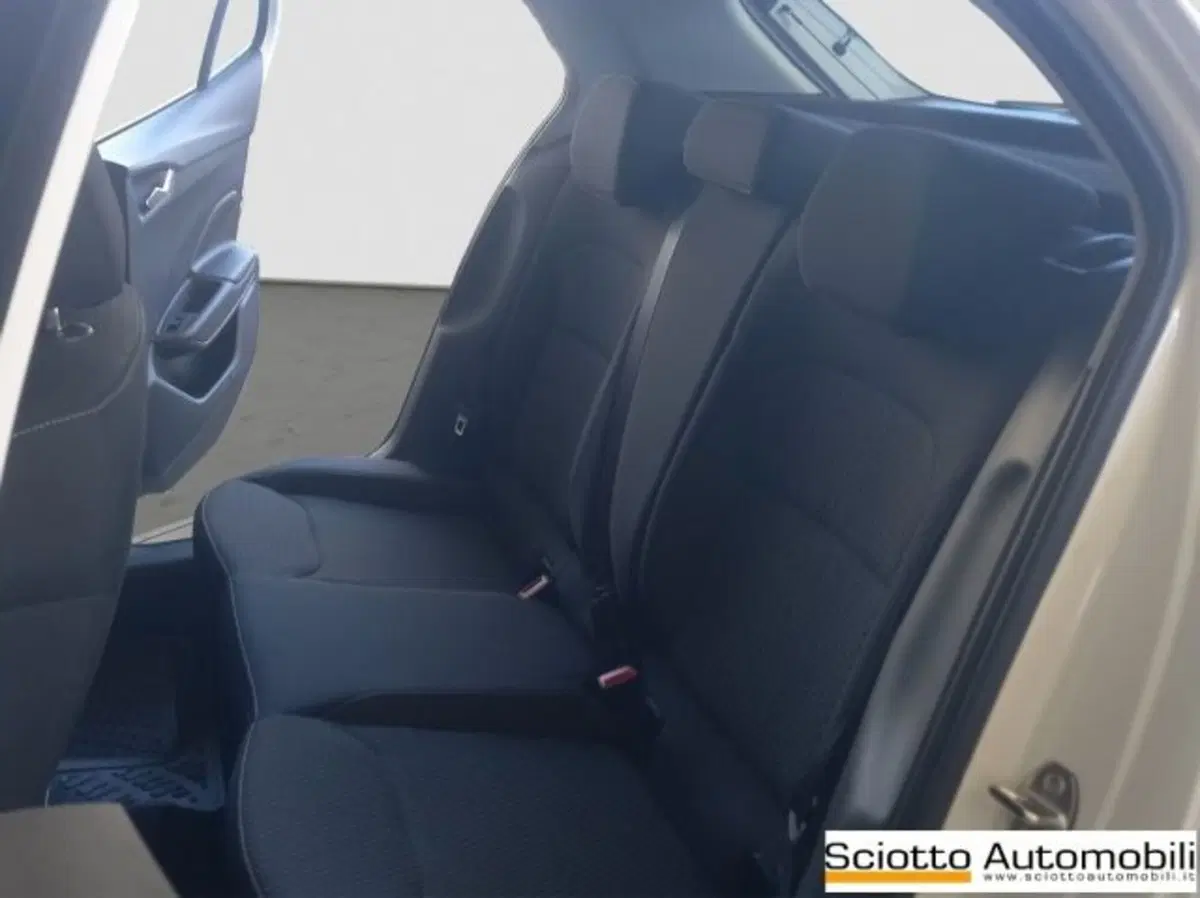Skoda Fabia usata a Messina (13)