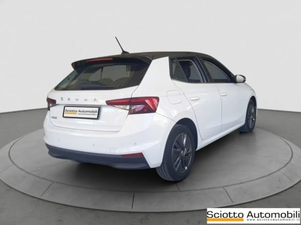 Skoda Fabia usata a Messina (6)