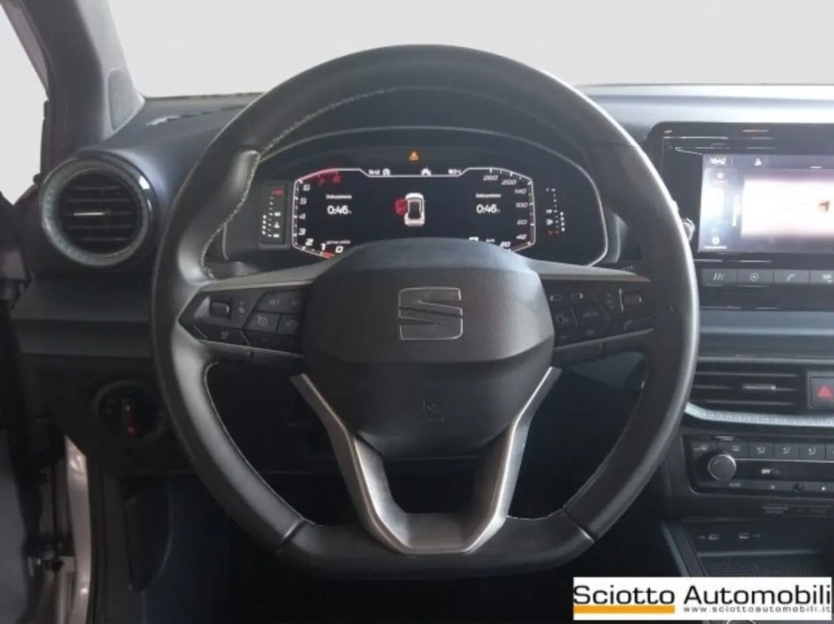 SEAT Arona usata a Messina (10)