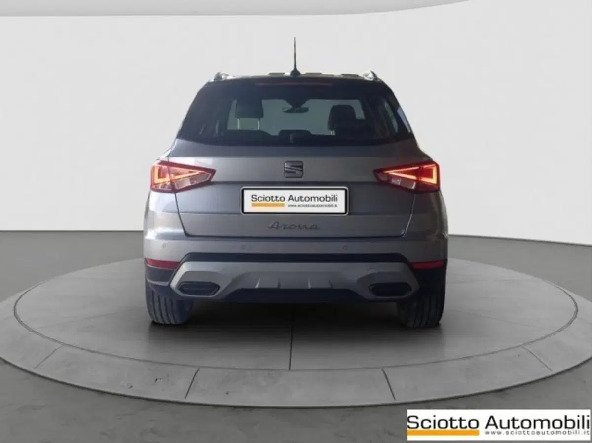 SEAT Arona usata a Messina (5)