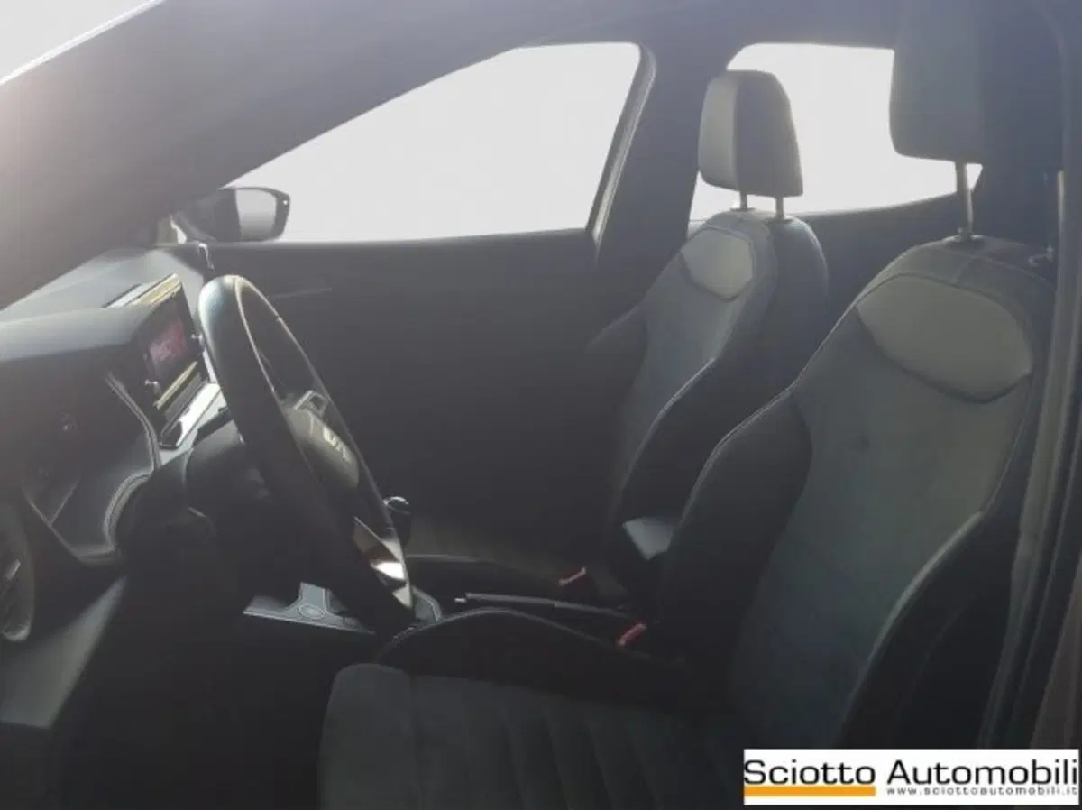 SEAT Arona usata a Messina (9)