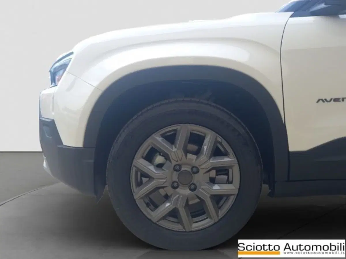 Jeep Avenger nuova a Messina (19)