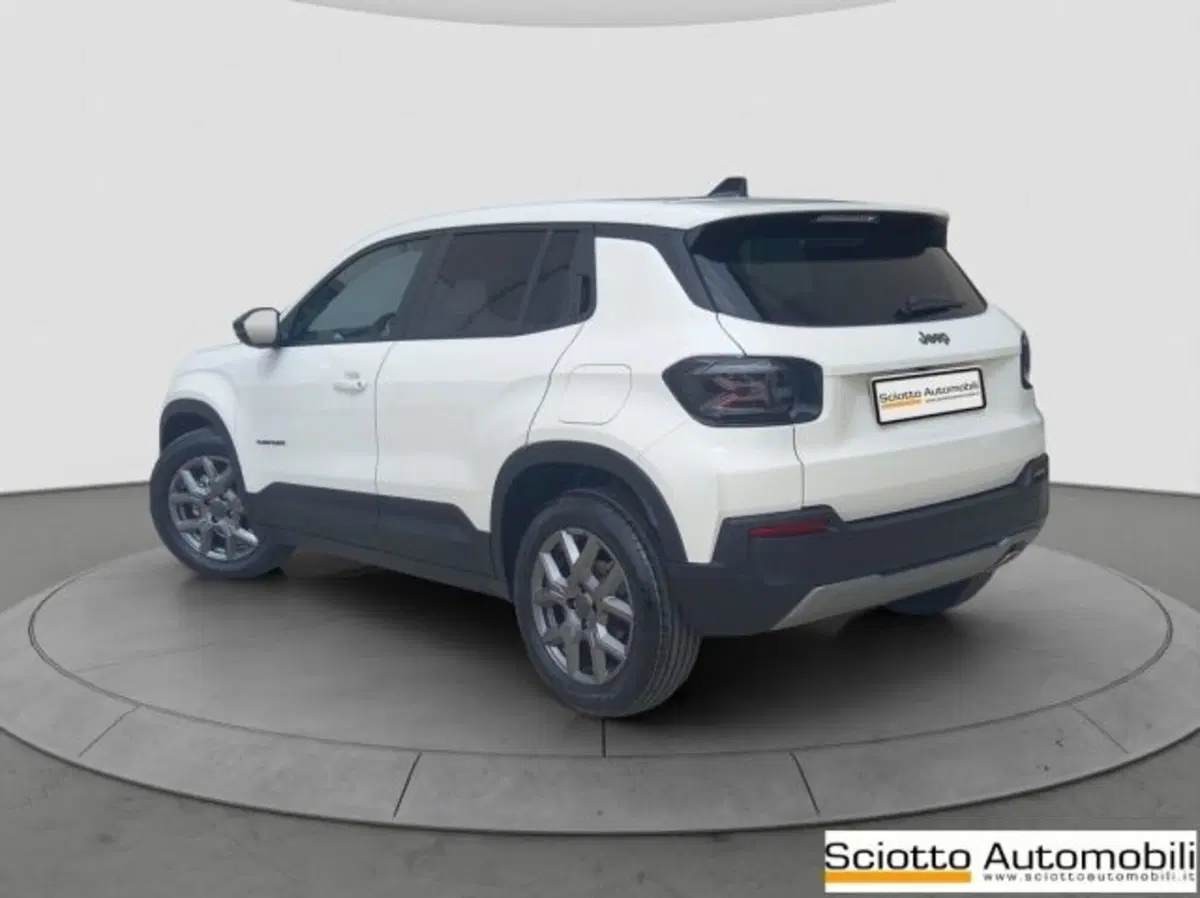 Jeep Avenger nuova a Messina (4)