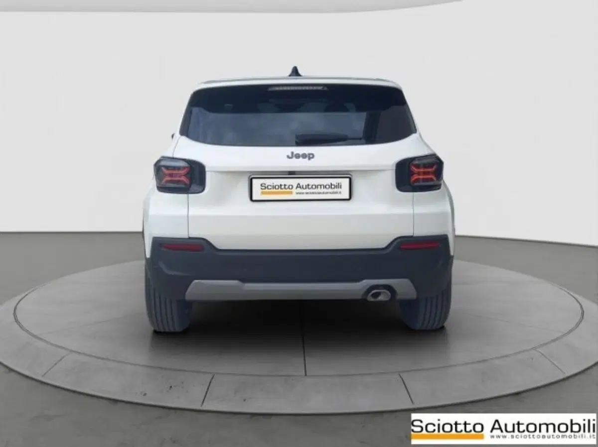 Jeep Avenger nuova a Messina (5)