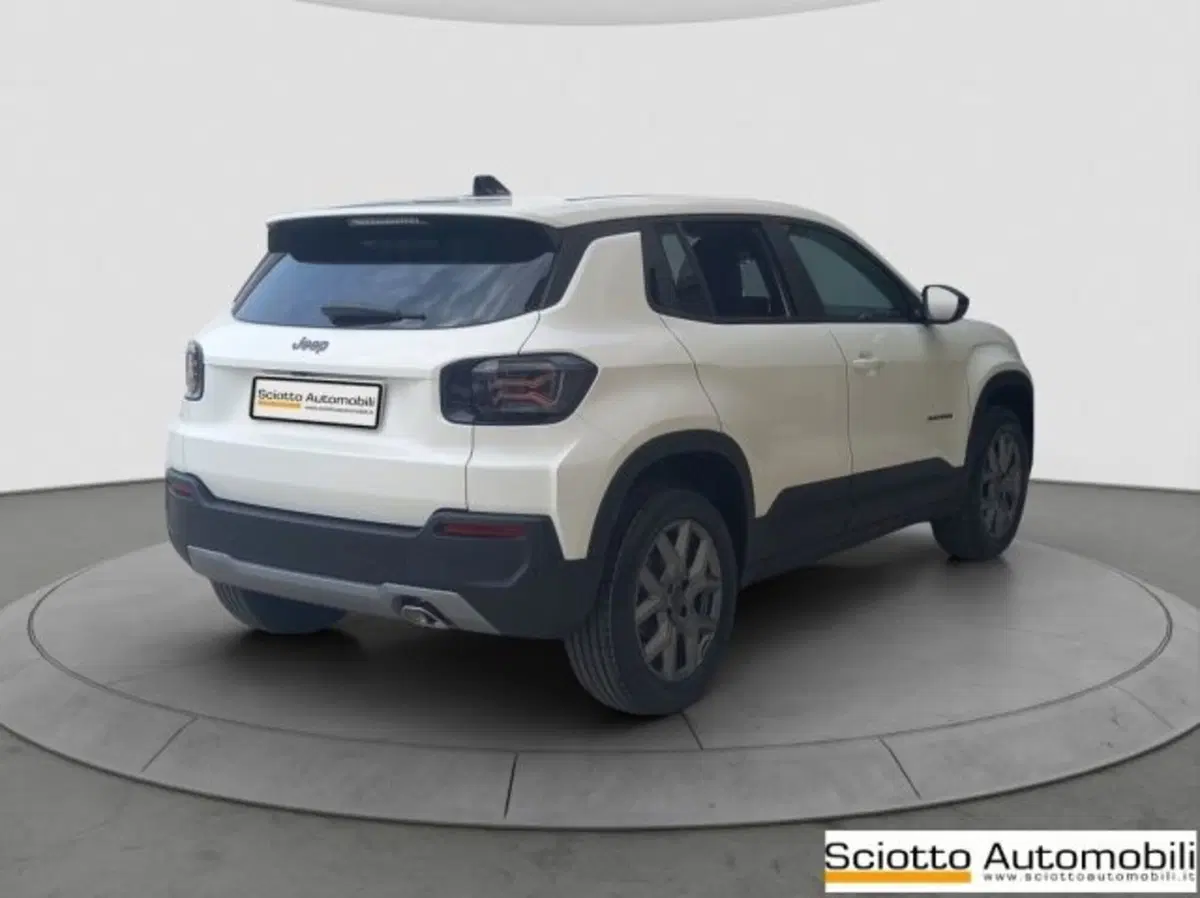 Jeep Avenger nuova a Messina (6)