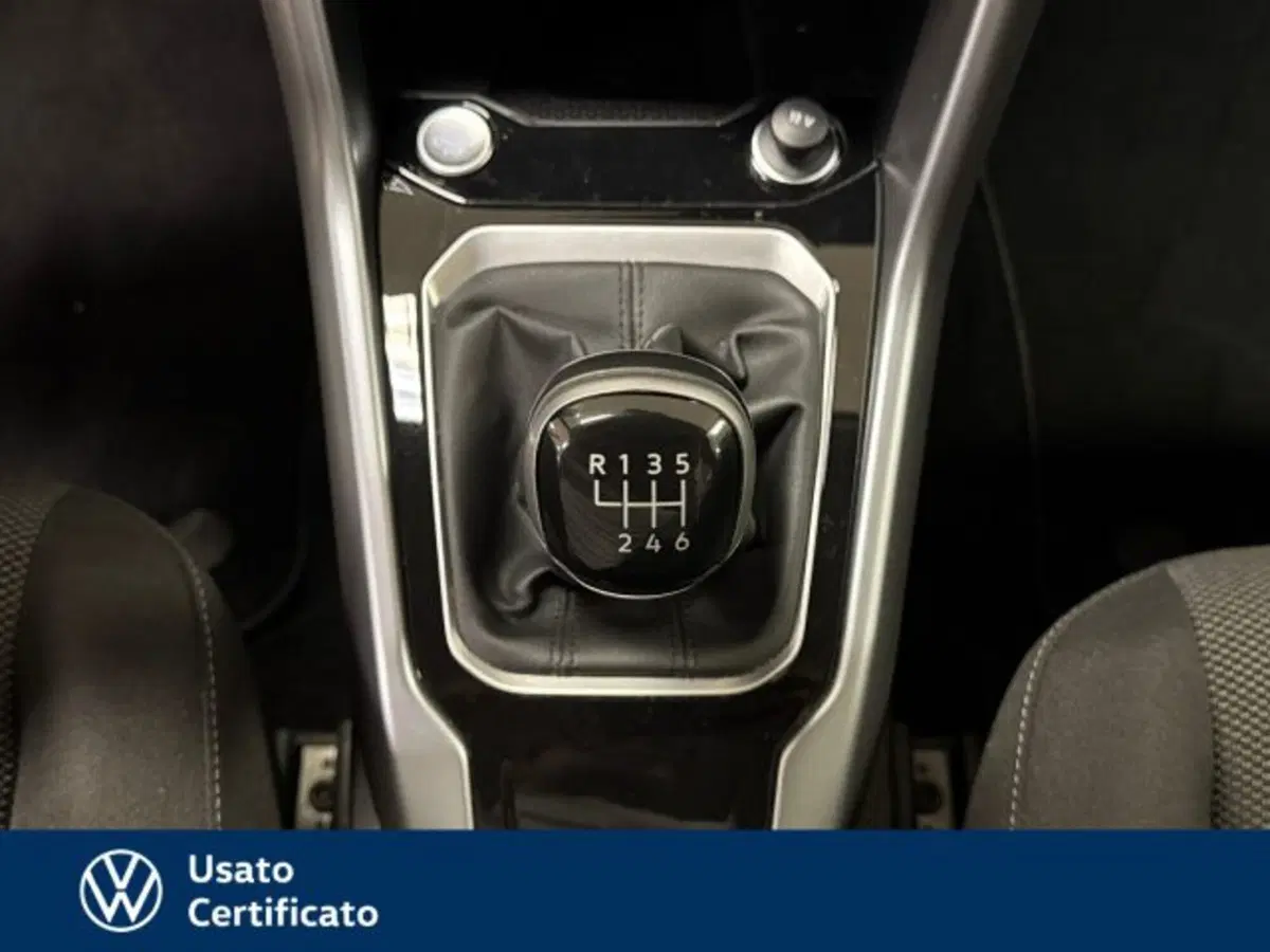 Volkswagen T-Roc usata a Vicenza (11)