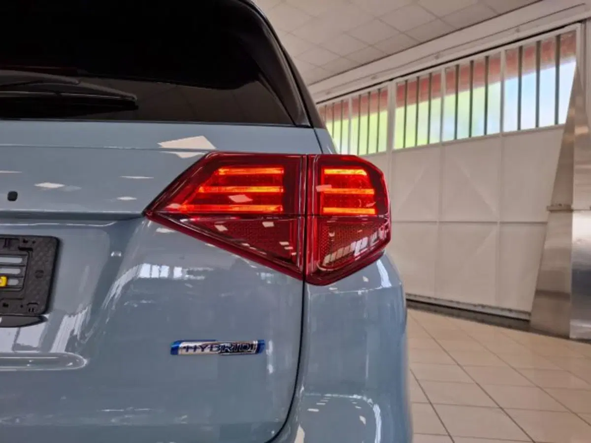 Suzuki Vitara nuova a Reggio Emilia (19)