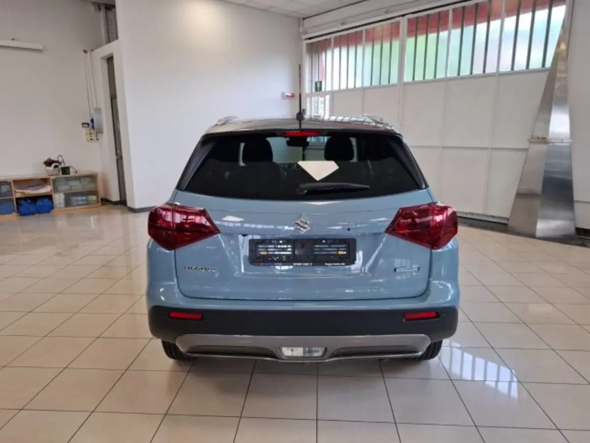 Suzuki Vitara nuova a Reggio Emilia (4)
