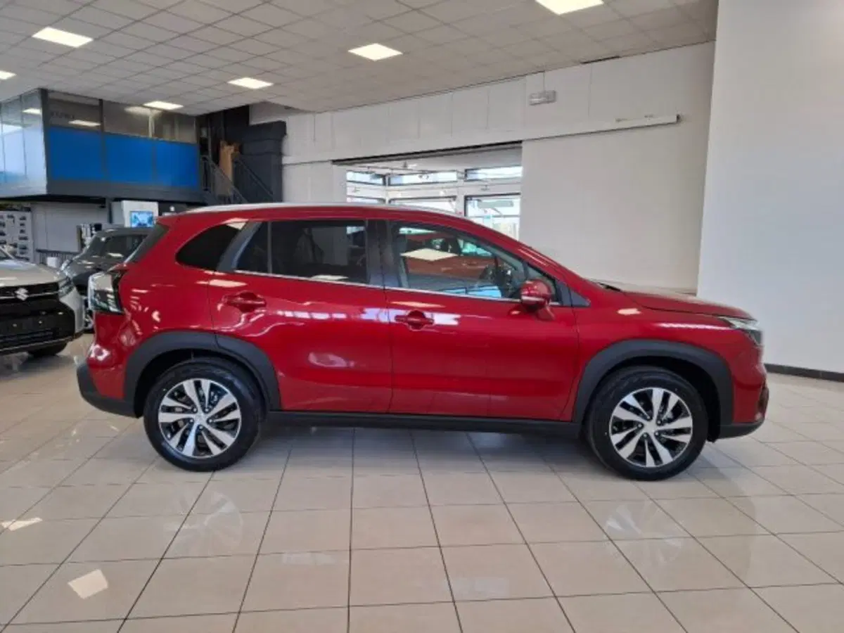 Suzuki S-Cross nuova a Reggio Emilia (6)
