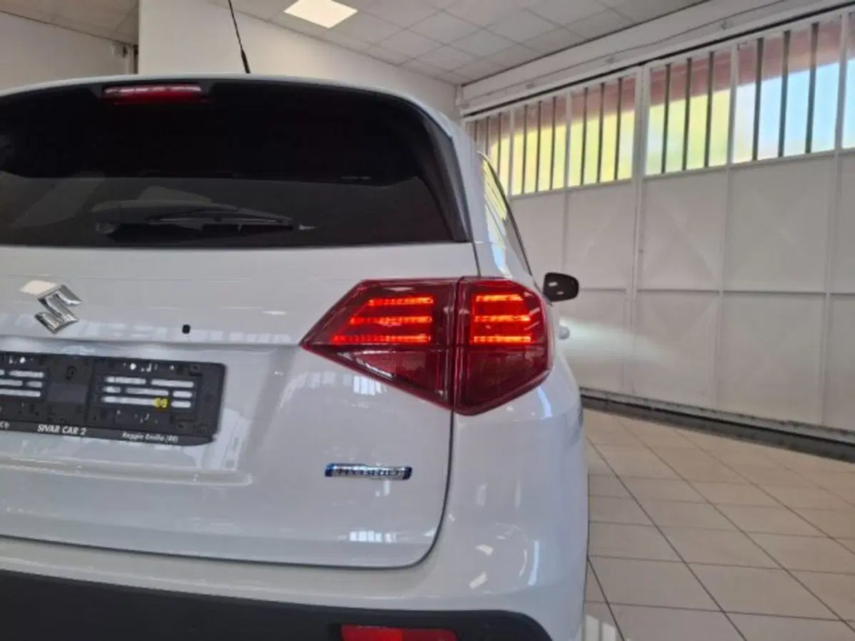 Suzuki Vitara nuova a Reggio Emilia (18)