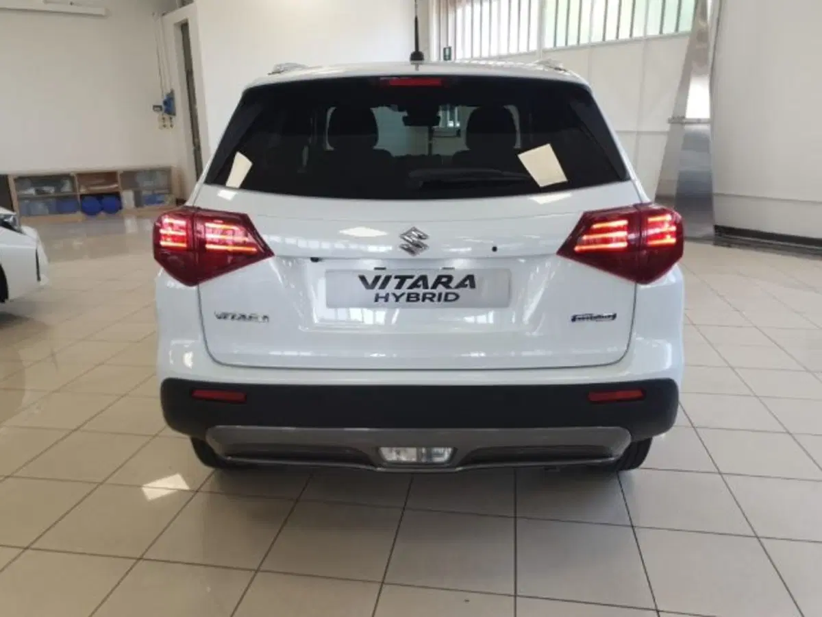 Suzuki Vitara nuova a Reggio Emilia (19)