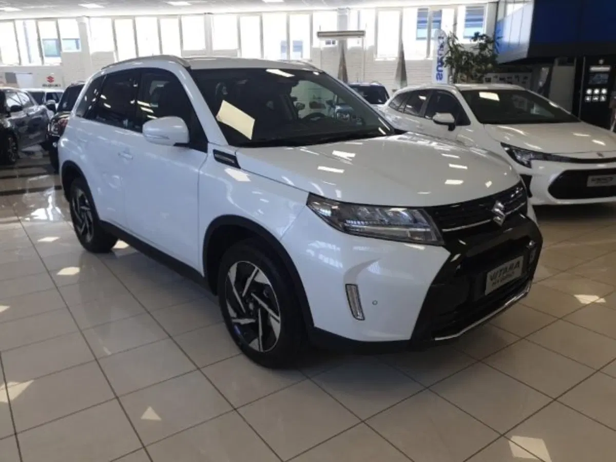 Suzuki Vitara nuova a Reggio Emilia (6)