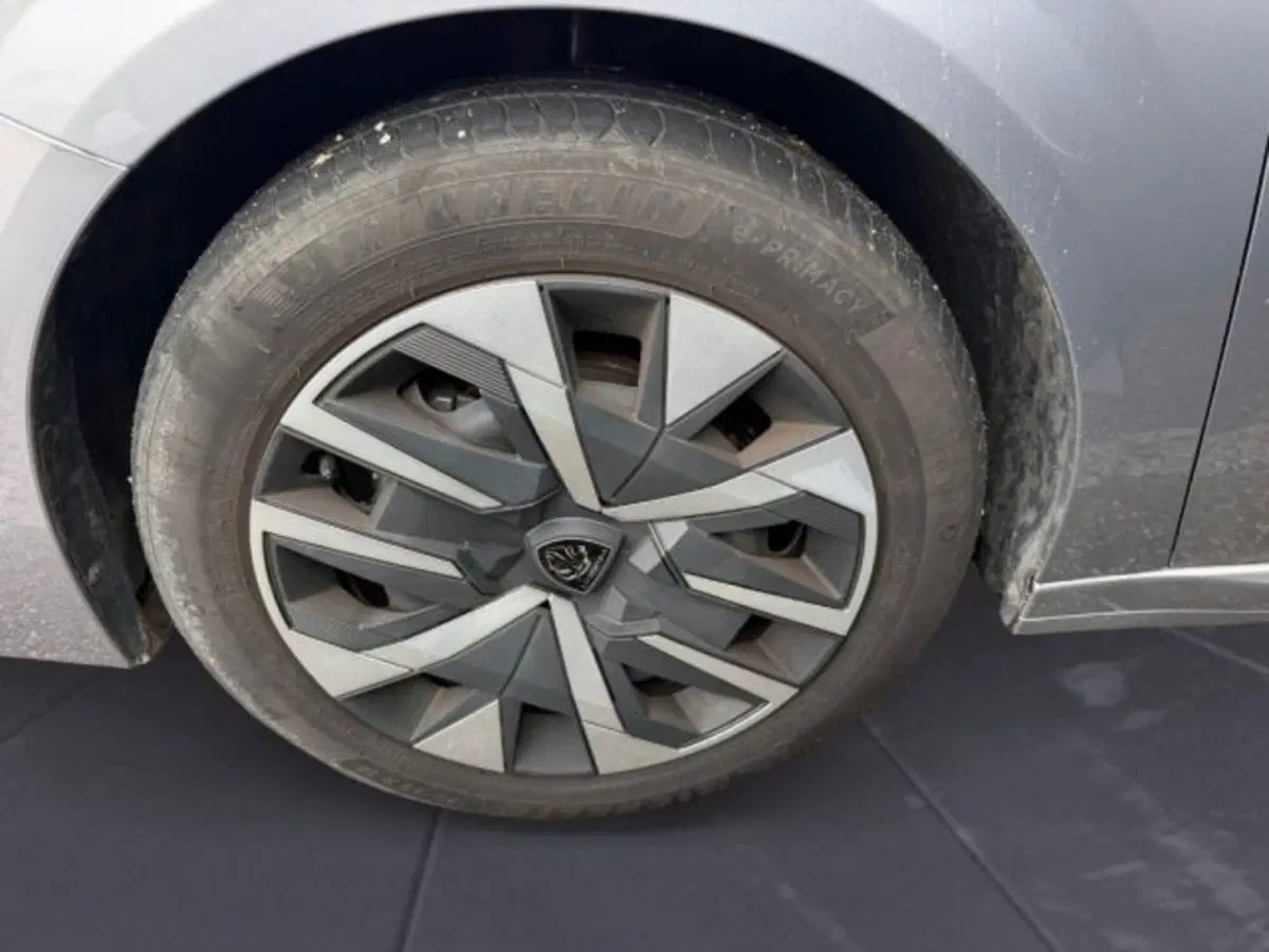Peugeot 208 usata a Udine (15)