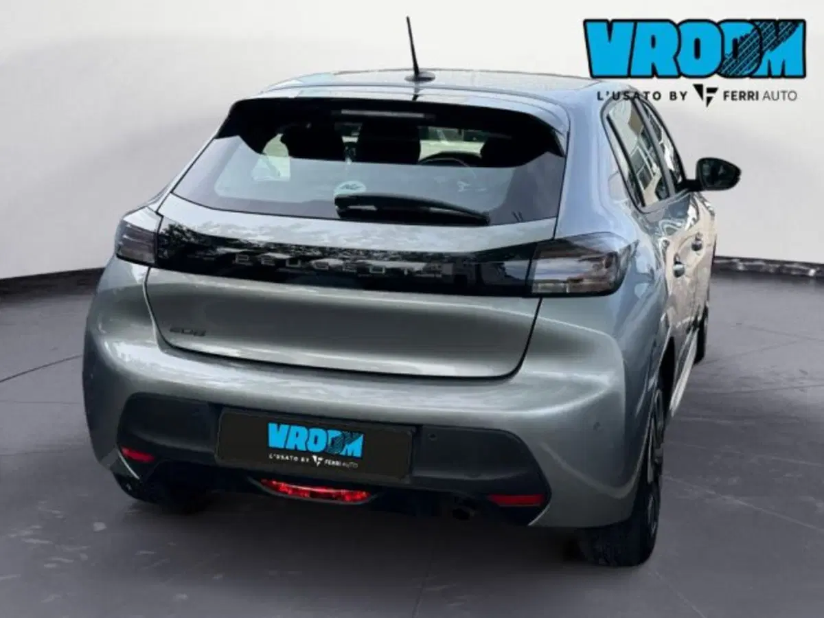 Peugeot 208 usata a Udine (6)
