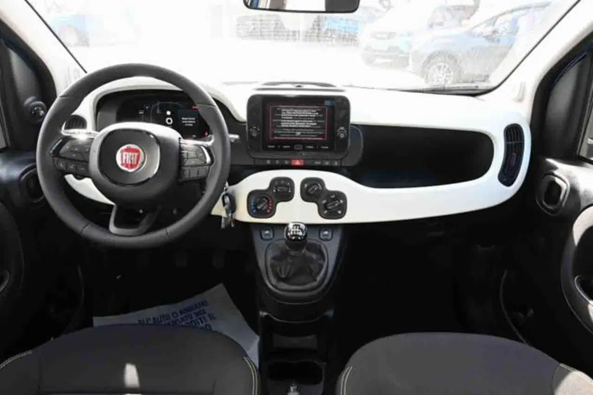 Fiat Panda Cross nuova a Torino (7)