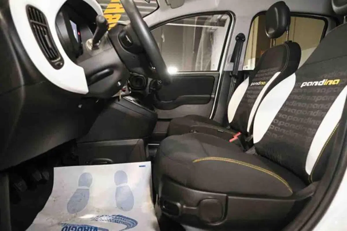 Fiat Panda Cross nuova a Torino (8)