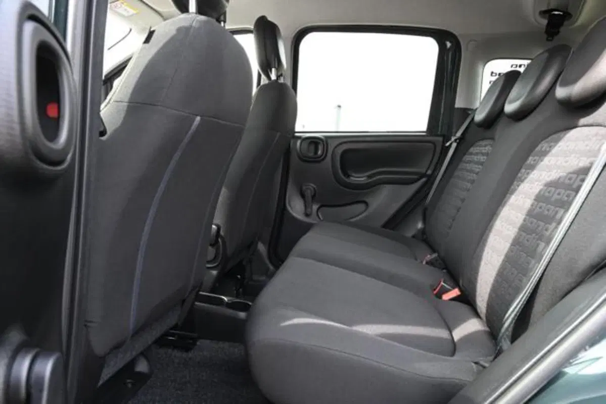 Fiat Panda Cross nuova a Torino (11)