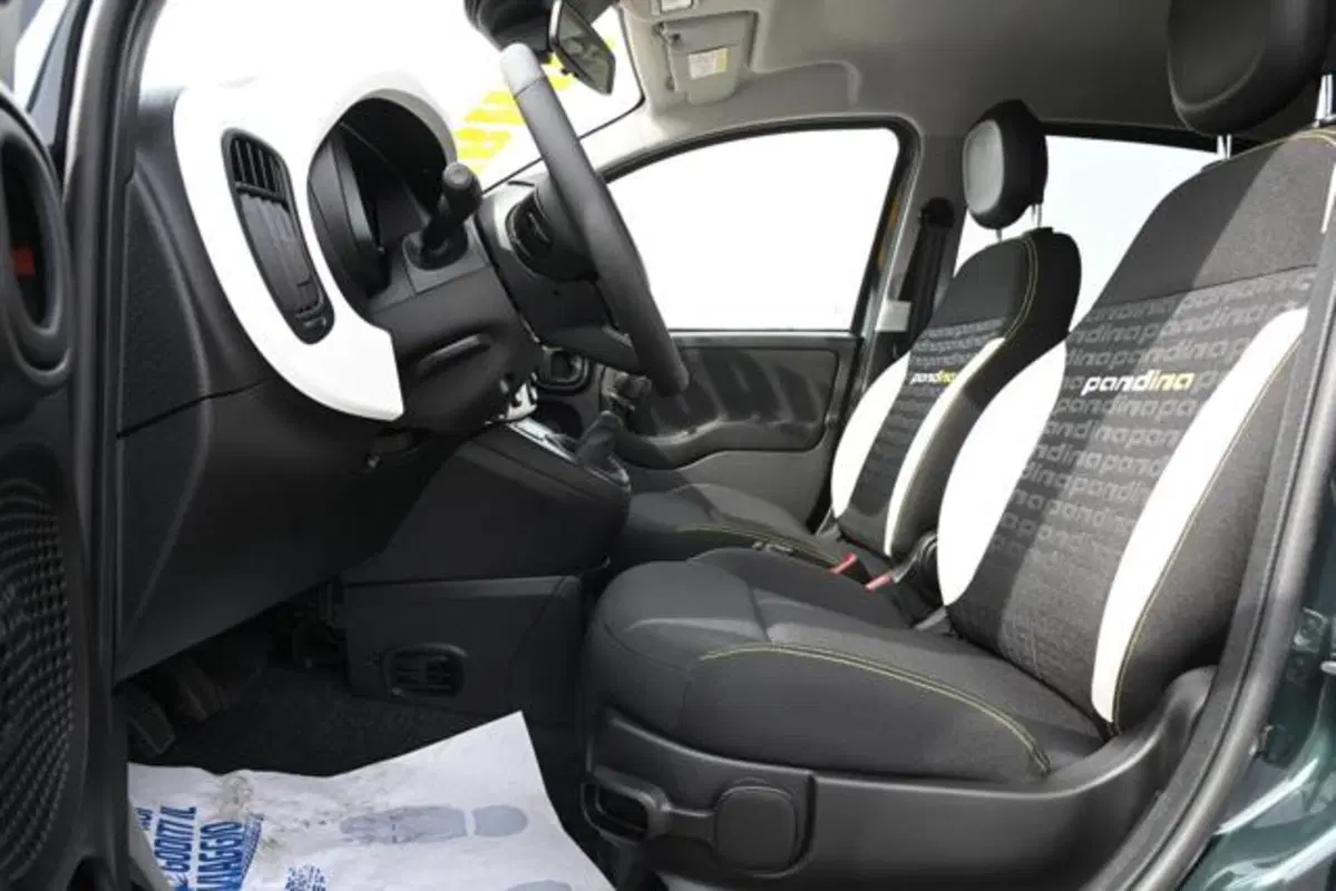 Fiat Panda Cross nuova a Torino (9)
