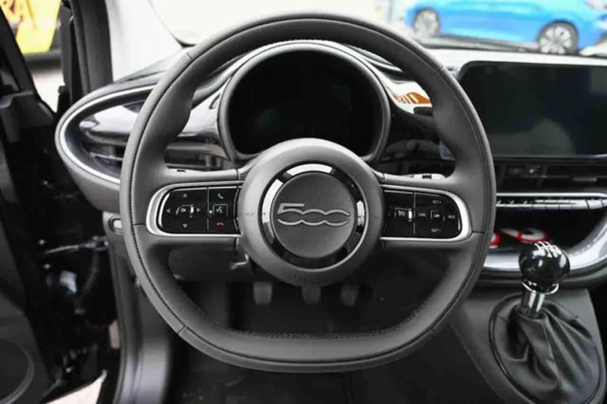 Fiat 500 nuova a Torino (10)