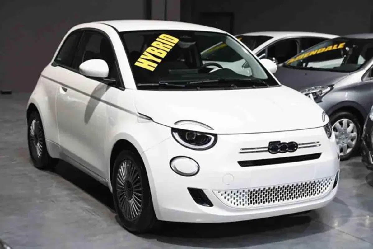Fiat 500 nuova a Torino (2)