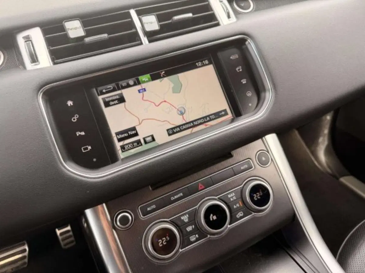 Land Rover Range Rover Sport usata a Siena (12)