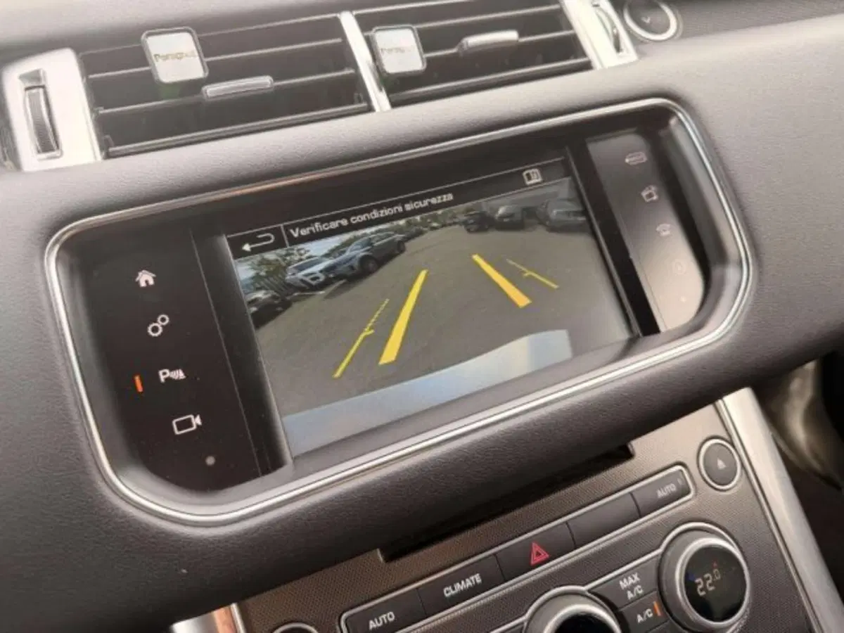 Land Rover Range Rover Sport usata a Siena (13)