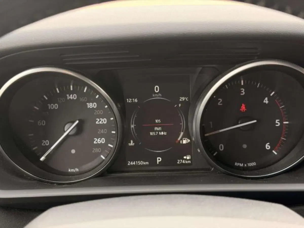Land Rover Range Rover Sport usata a Siena (16)