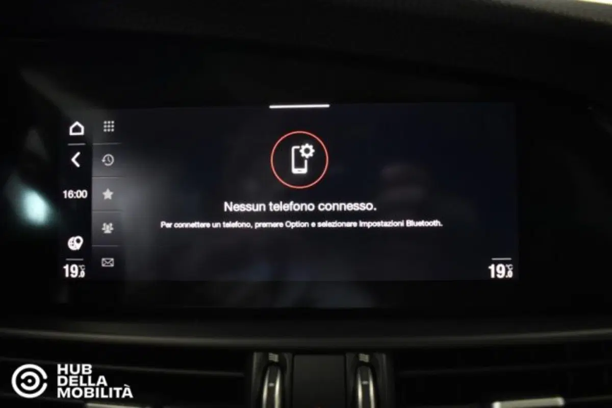 Alfa Romeo Giulia usata a Perugia (16)