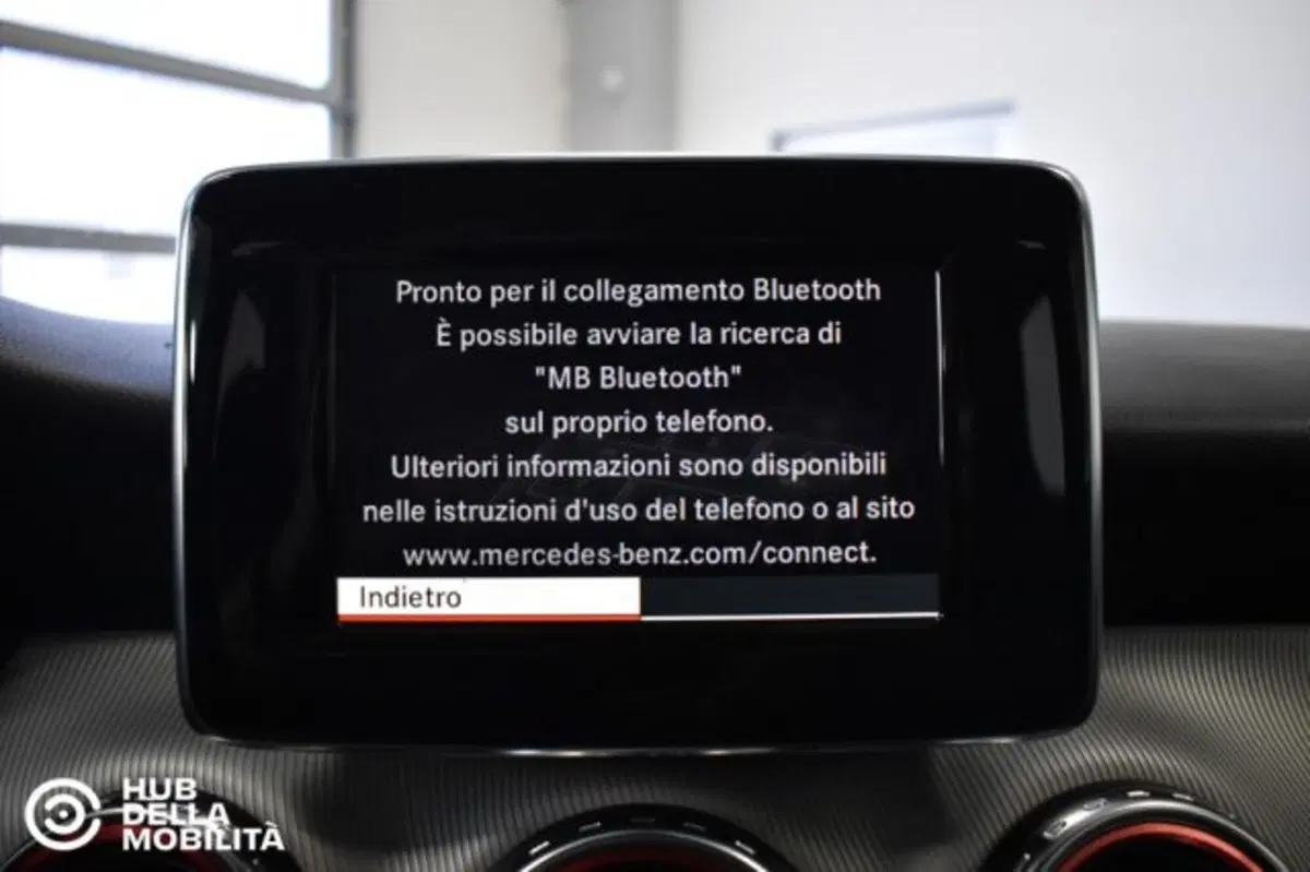 Mercedes-Benz GLA SUV usata a Perugia (16)