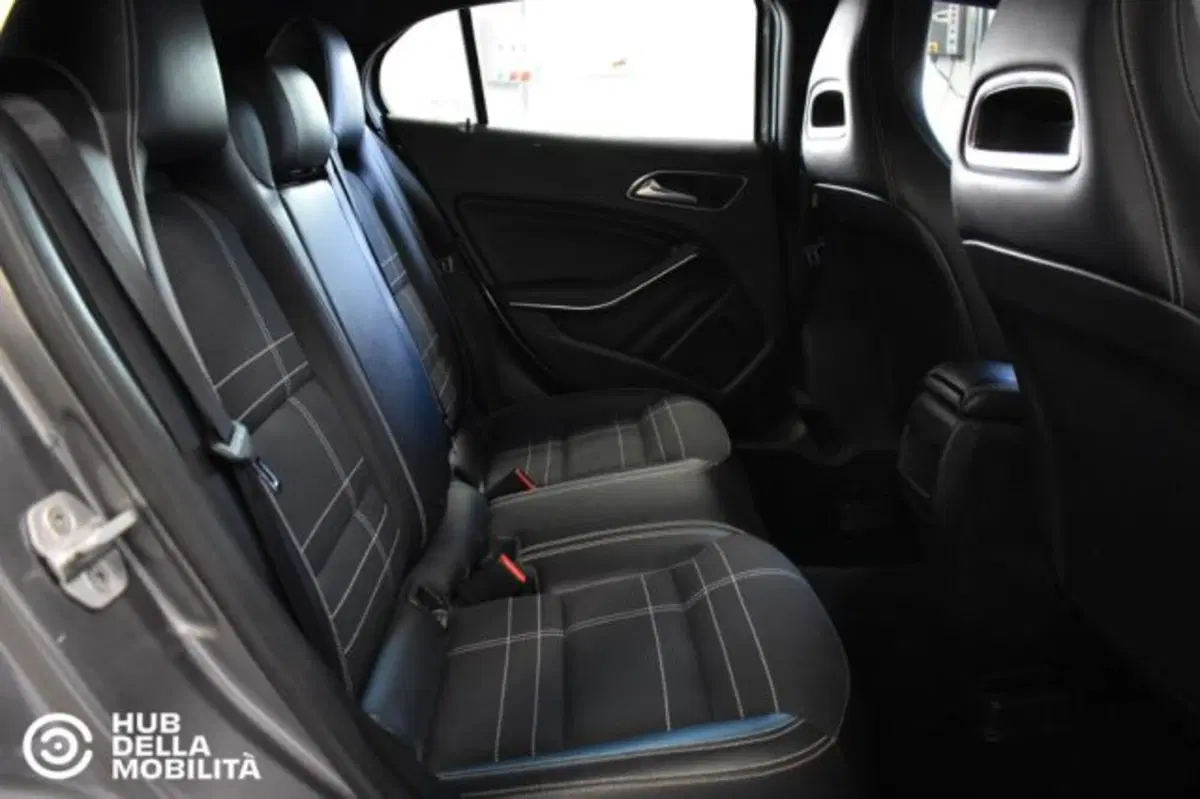 Mercedes-Benz GLA SUV usata a Perugia (17)