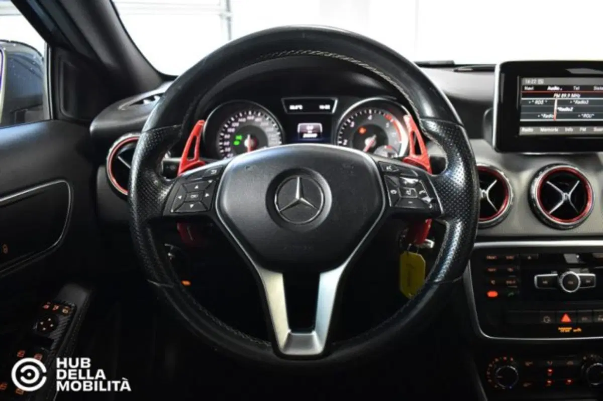 Mercedes-Benz GLA SUV usata a Perugia (9)