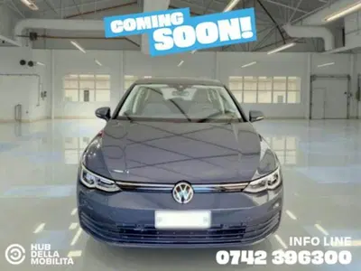 Volkswagen Golf 2.0 TDI SCR Life del 2023 usata a Foligno