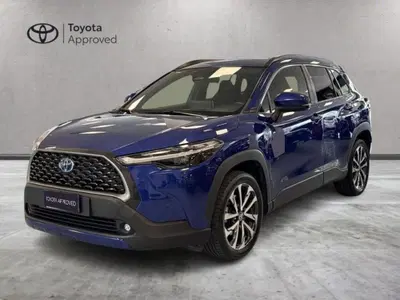 Toyota Corolla Cross Hybrid 2.0h Trend 2wd 197cv e-cvt del 2022 usata a Prato