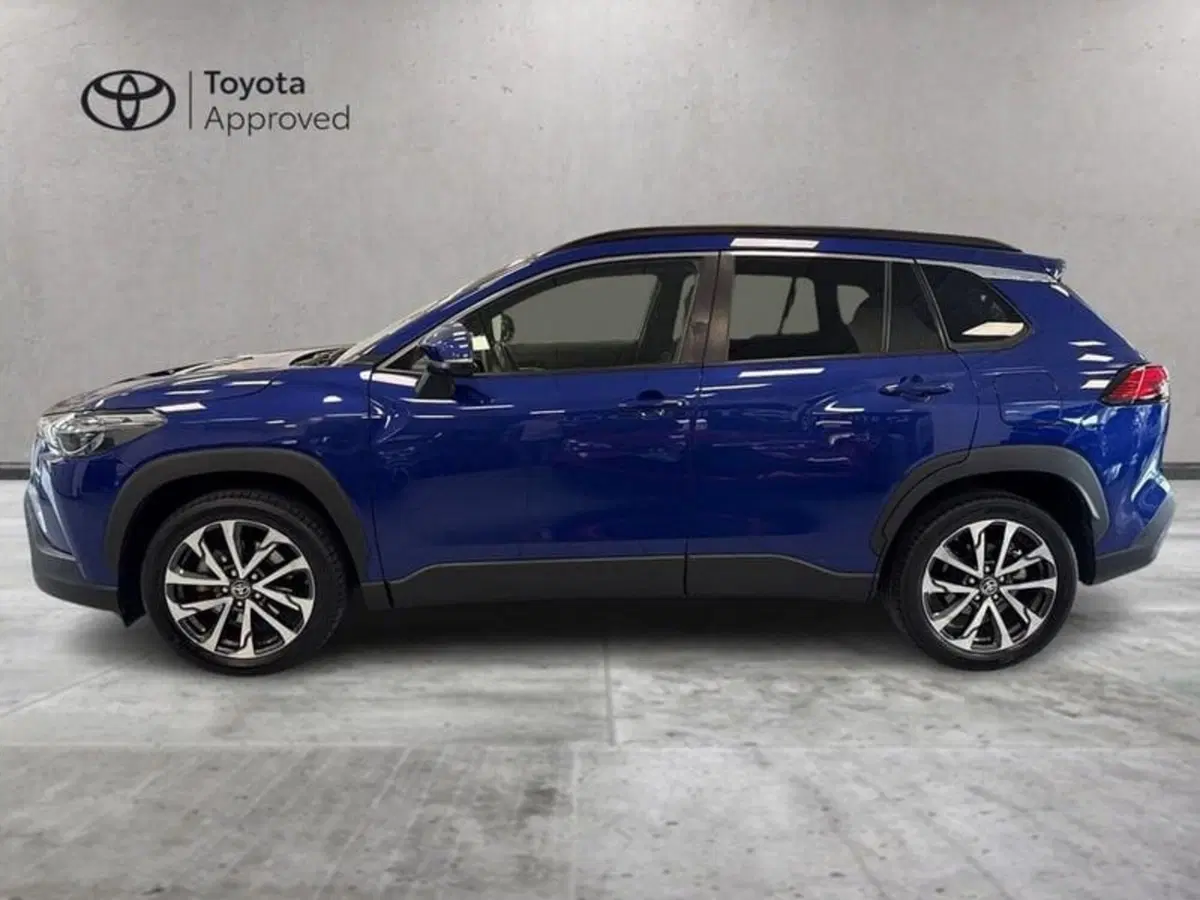Toyota Corolla Cross Hybrid usata a Prato (3)
