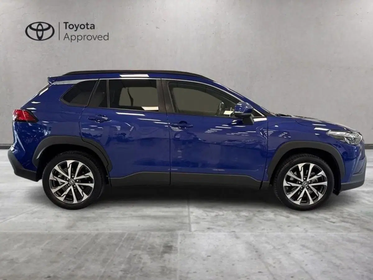 Toyota Corolla Cross Hybrid usata a Prato (5)