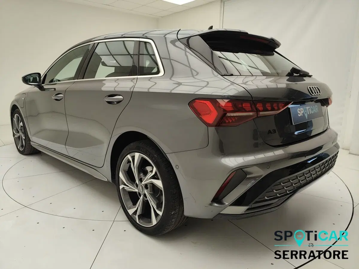 Audi A3 Sportback usata a Como (4)