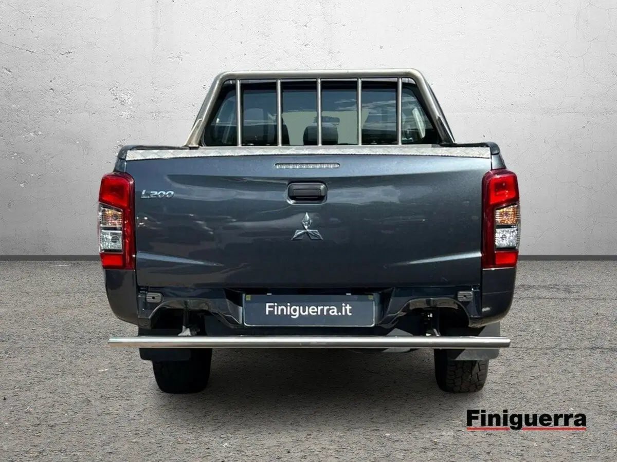 Mitsubishi L200 usata a Sondrio (3)