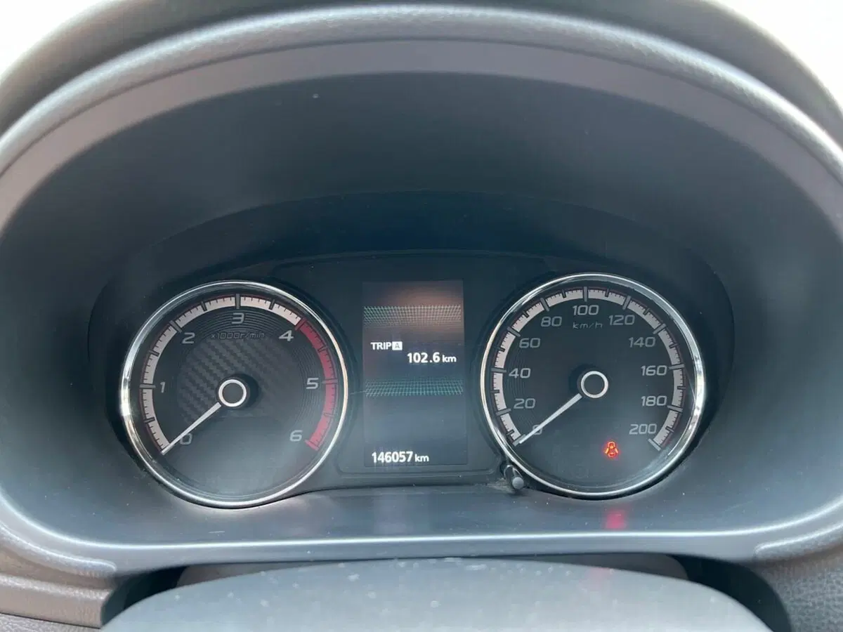 Mitsubishi L200 usata a Sondrio (9)