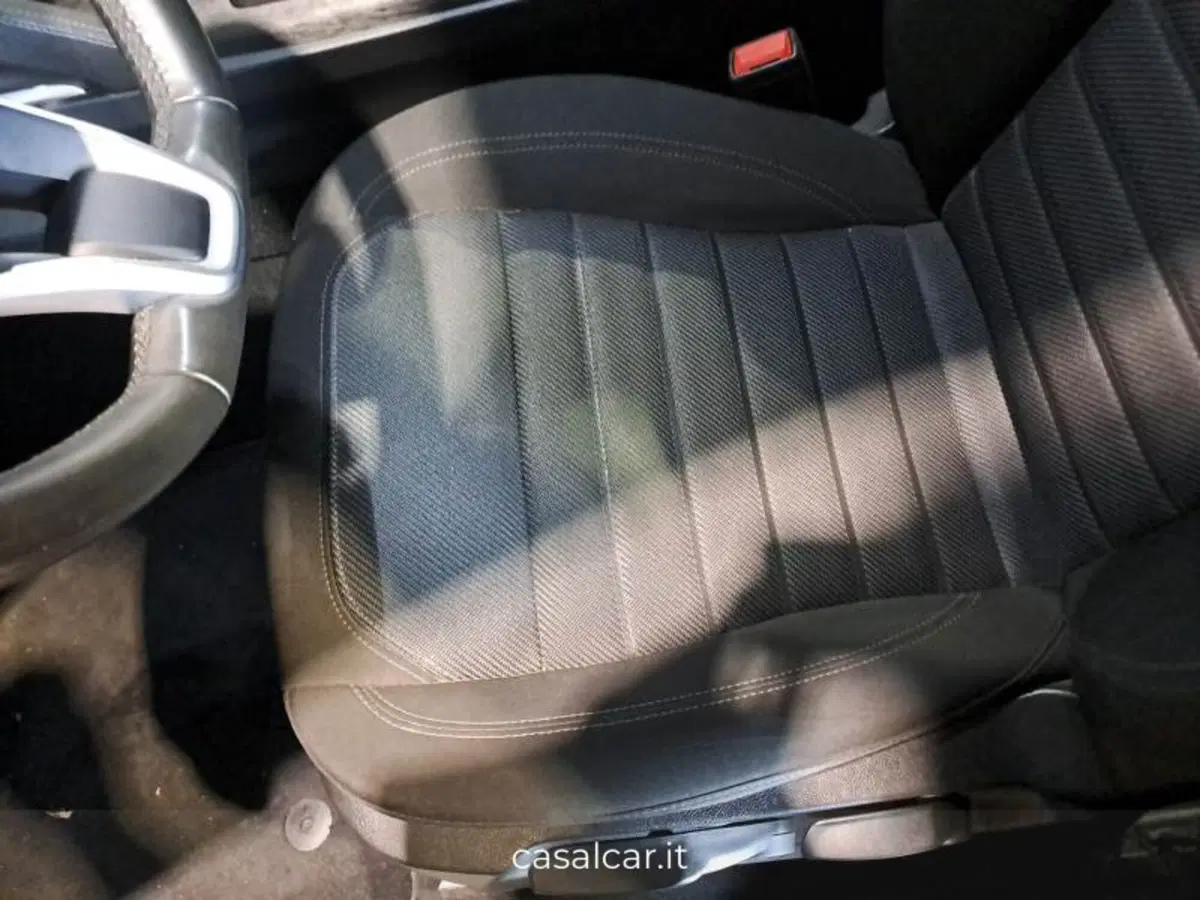 Alfa Romeo Stelvio usata a Salerno (11)