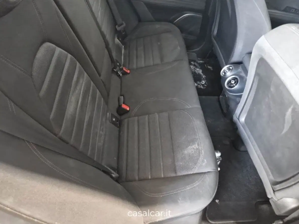Alfa Romeo Stelvio usata a Salerno (14)
