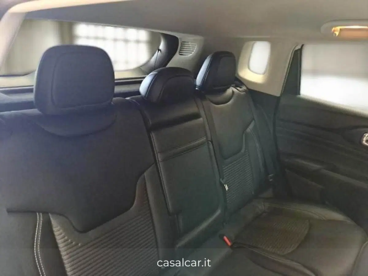 Jeep Compass usata a Salerno (13)