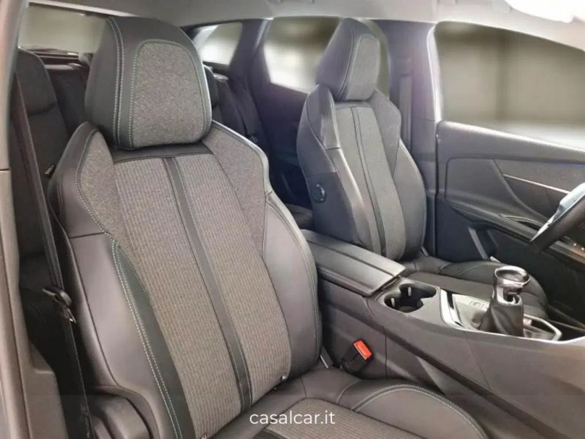 Peugeot 3008 usata a Salerno (10)