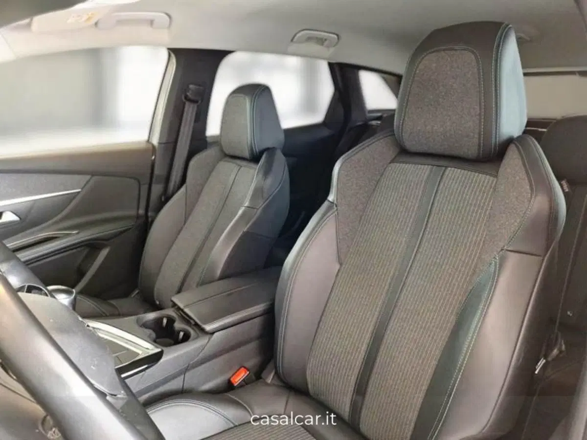 Peugeot 3008 usata a Salerno (9)
